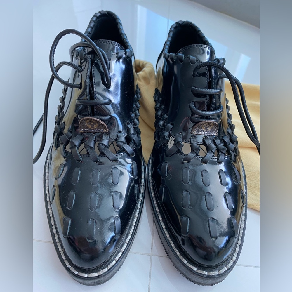 Louis Vuitton 16ss Manga flat Richelieu enamel lace up